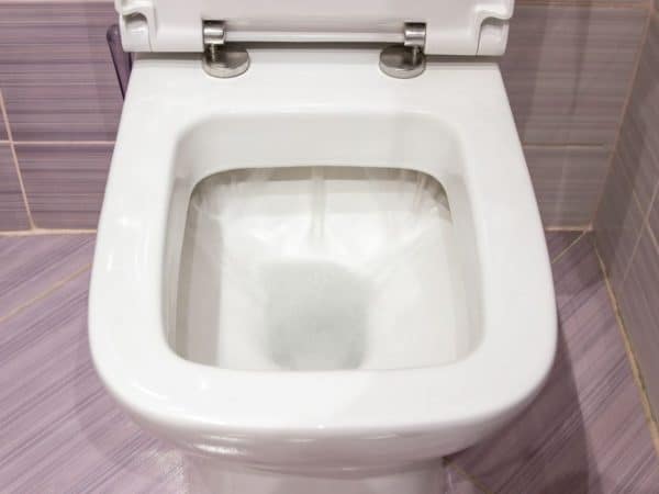 découvrez nos astuces efficaces pour déboucher vos toilettes rapidement et facilement. que ce soit avec des solutions maison ou des outils adaptés, retrouvez des conseils pratiques pour résoudre ce problème courant et retrouver un sanitaire en parfait état.