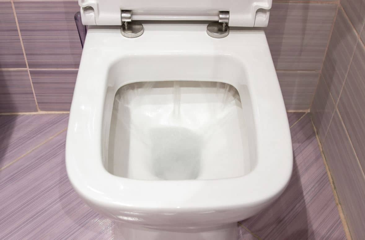 découvrez nos astuces efficaces pour déboucher vos toilettes rapidement et facilement. que ce soit avec des solutions maison ou des outils adaptés, retrouvez des conseils pratiques pour résoudre ce problème courant et retrouver un sanitaire en parfait état.